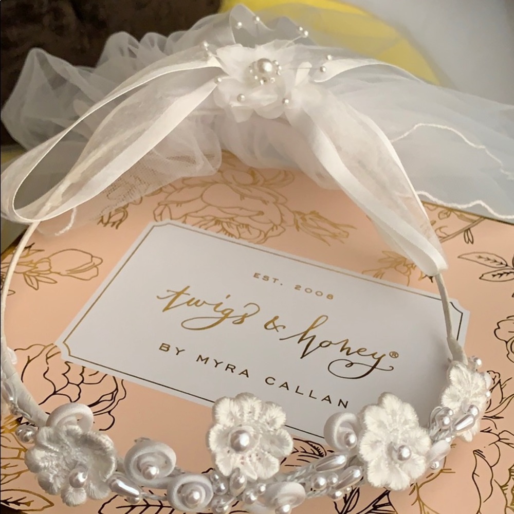 Delicate Flower Tiara with Mid Length Veil